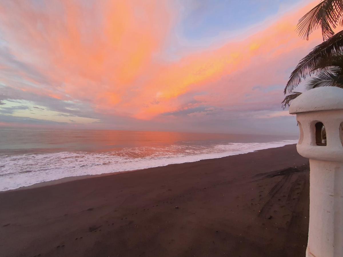 Hotel La Casona Beach El Guayabo Exterior photo
